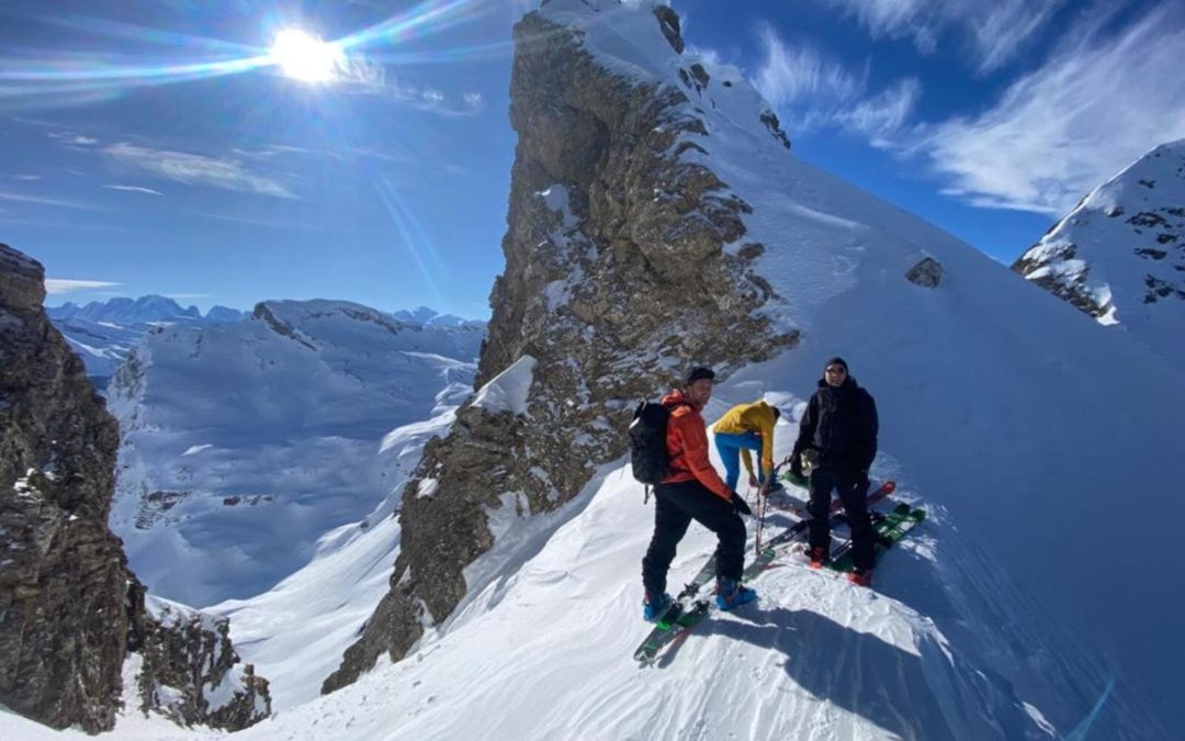 Initiation au ski de randonnée dans les Alpes : le guide complet pour bien débuter