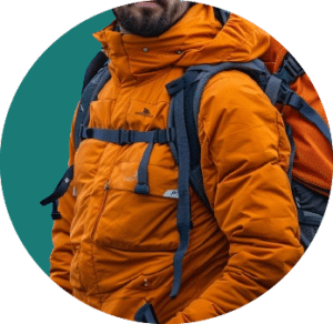 Jouce Un Jeune Randonneur En Face De Moi Il Porte Une Veste U 190bea8d 07e5 46ac B811 5c9caed850da 2 1 Removebg Preview (1)